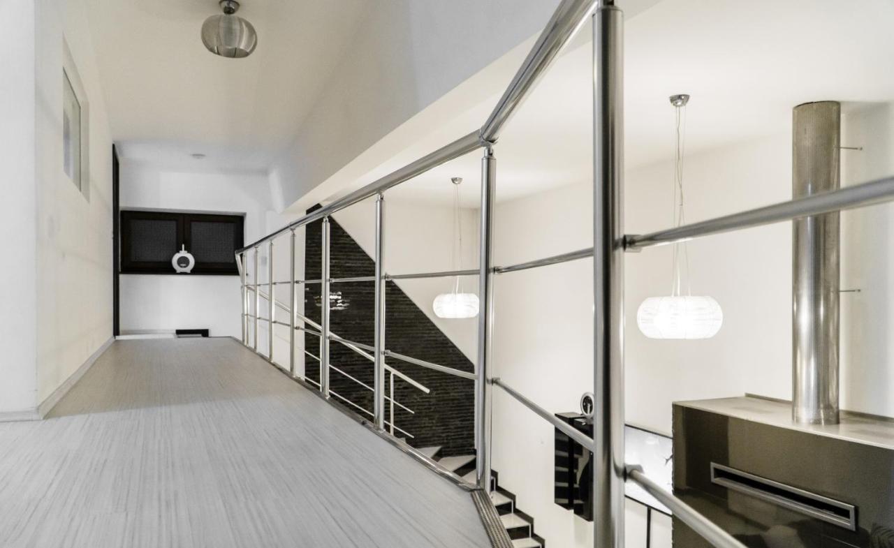 Vila Carolina Apulum Villa Alba Iulia Luaran gambar