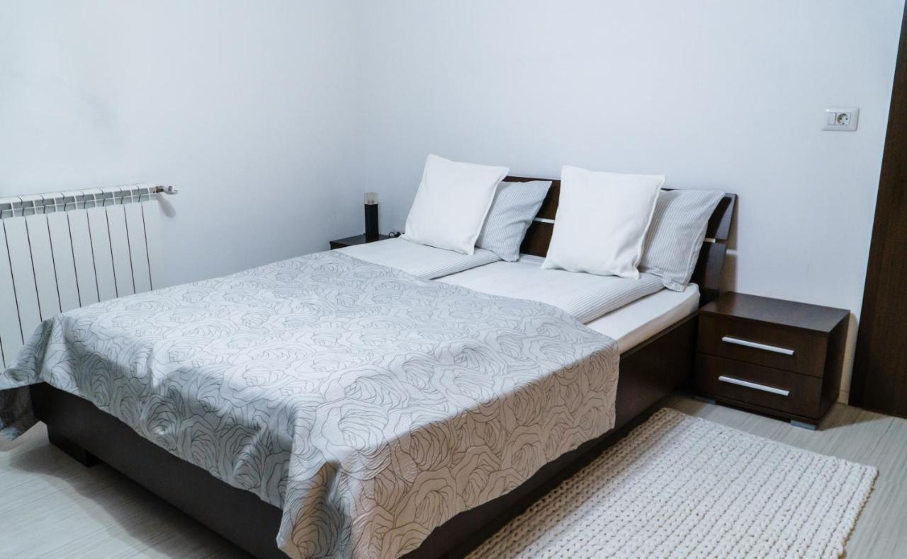 Vila Carolina Apulum Villa Alba Iulia Luaran gambar